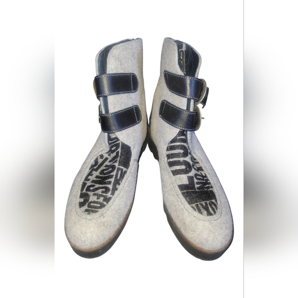 Desigual Women's Stylish Gray and Black Felt Winter Snow Buckle Boots Sz 40 - Picture 8 of 8